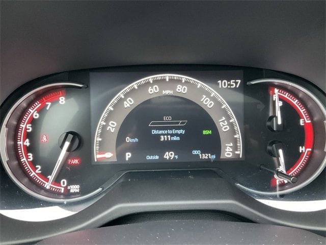 Thumbnail: 2025 Toyota RAV4 - 27