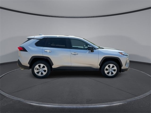 Thumbnail: 2024 Toyota RAV4 - 9