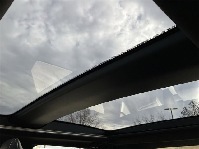 Thumbnail: 2025 Toyota Crown - 15