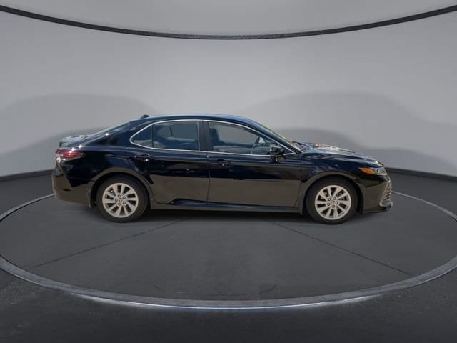 Thumbnail: 2023 Toyota Camry - 9