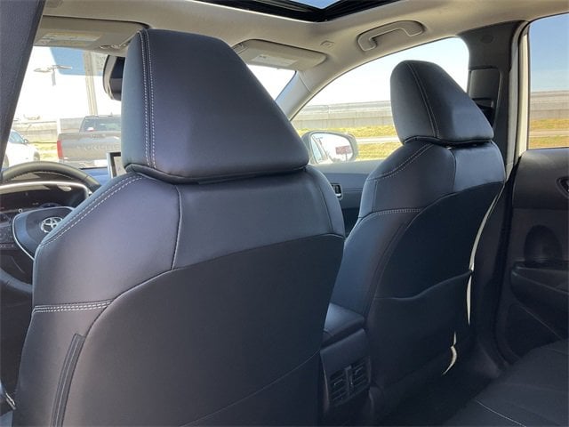 Thumbnail: 2026 Toyota Corolla Cross - 16