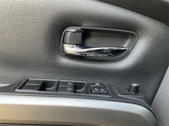 Thumbnail: 2021 Nissan Titan - 14