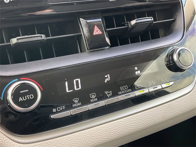 Thumbnail: 2022 Toyota Corolla - 22