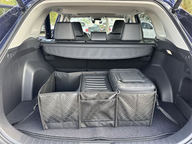 Thumbnail: 2025 Toyota RAV4 - 15