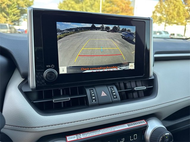 Thumbnail: 2025 Toyota RAV4 - 22