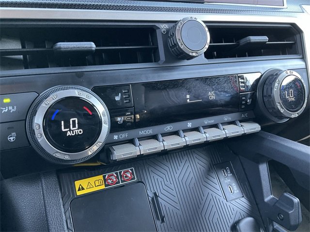 Thumbnail: 2025 Toyota 4Runner - 24