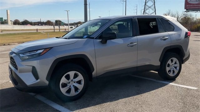 Thumbnail: 2024 Toyota RAV4 - 4