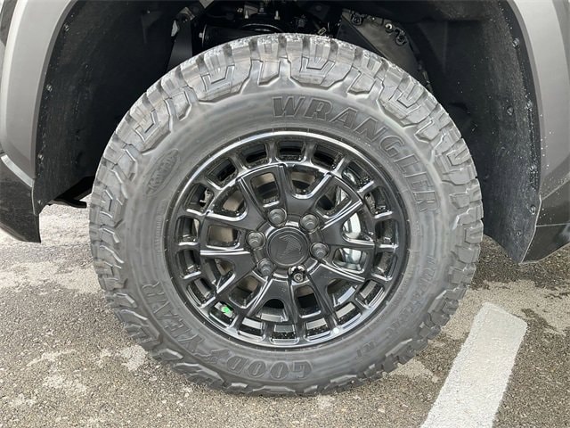 Thumbnail: 2026 Toyota Tundra - 13