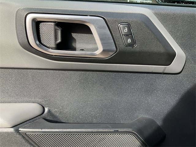 Thumbnail: 2022 Ford Bronco - 13