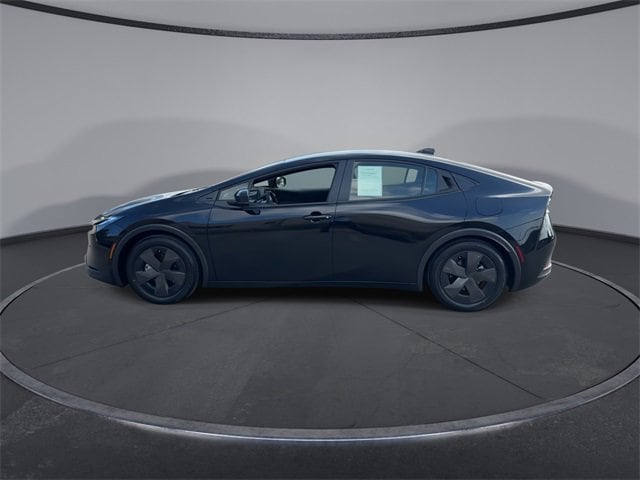 Thumbnail: 2025 Toyota Prius - 5