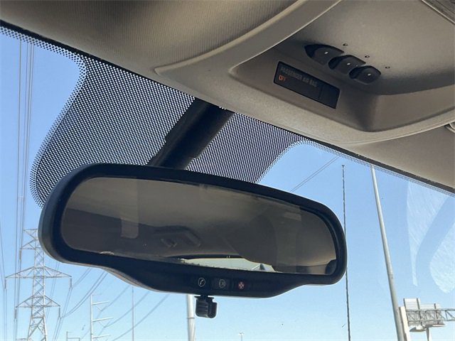 Thumbnail: 2011 Chevrolet Silverado 1500 - 23