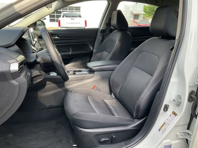 Thumbnail: 2025 Nissan Altima - 12