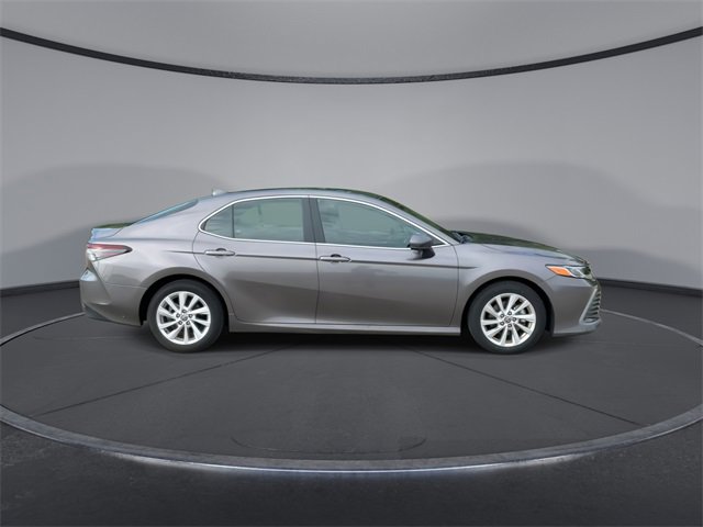 Thumbnail: 2024 Toyota Camry - 9
