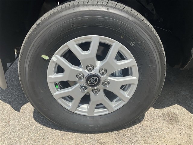 Thumbnail: 2025 Toyota Tacoma - 12