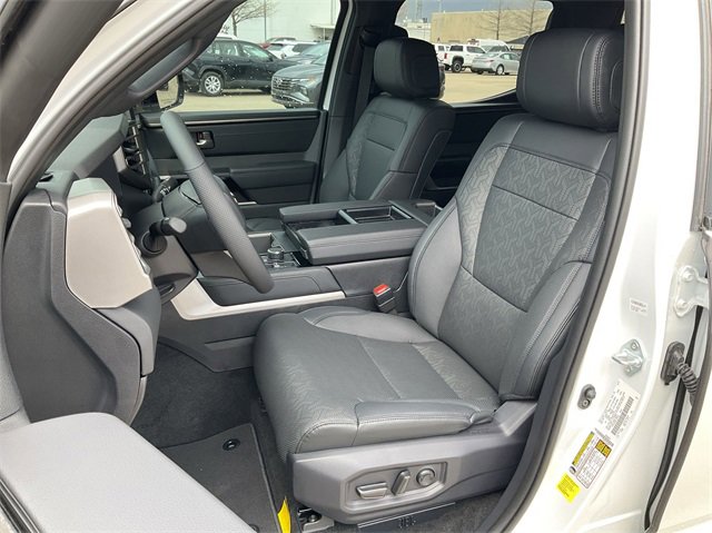 Thumbnail: 2025 Toyota Tundra - 13