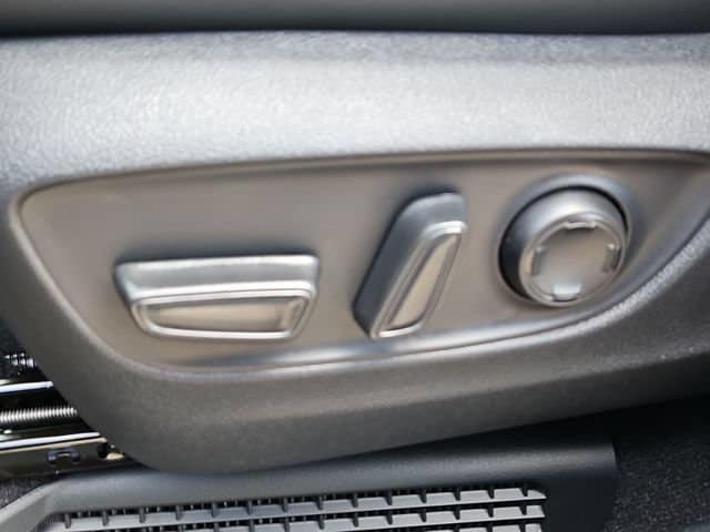 Thumbnail: 2026 Toyota Sienna - 15