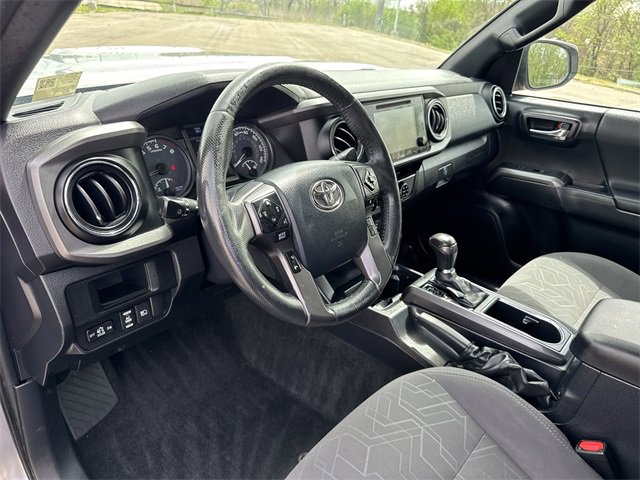 2018 Toyota Tacoma TRD Sport 10