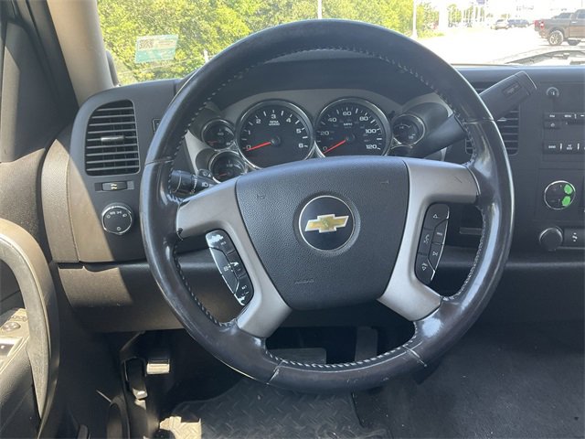 Thumbnail: 2011 Chevrolet Silverado 1500 - 19