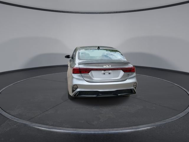 Thumbnail: 2023 Kia Forte - 7