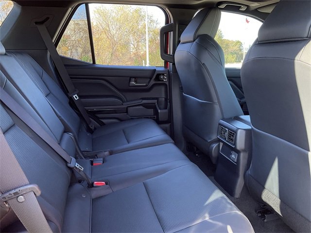 Thumbnail: 2025 Toyota 4Runner - 17