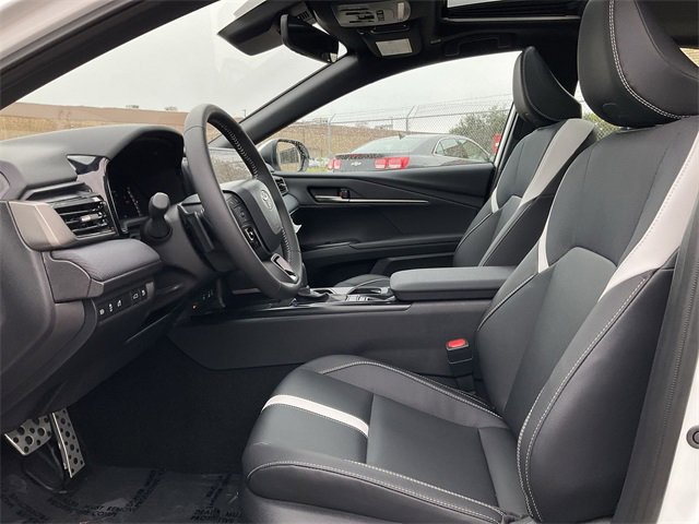 Thumbnail: 2025 Toyota Camry - 13