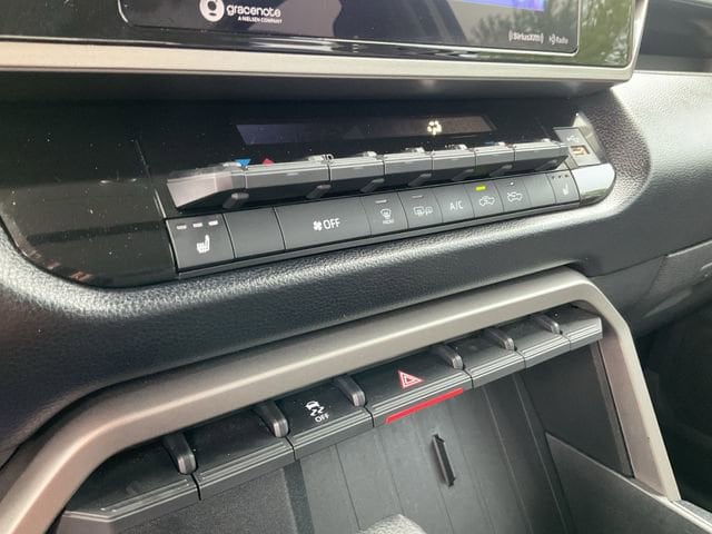 Thumbnail: 2024 Toyota Tundra - 24