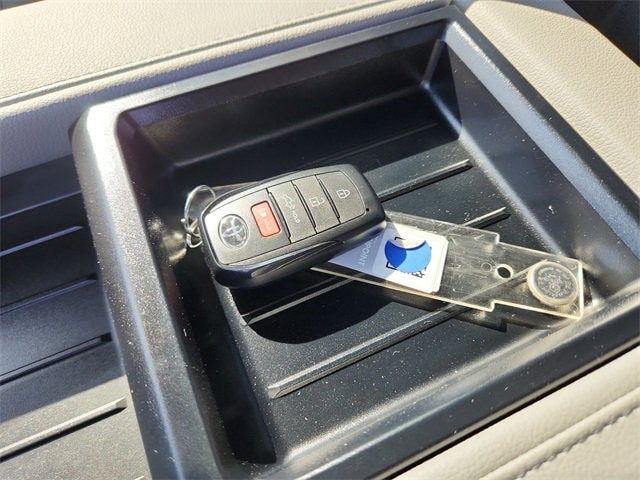 Thumbnail: 2025 Toyota Tundra - 28