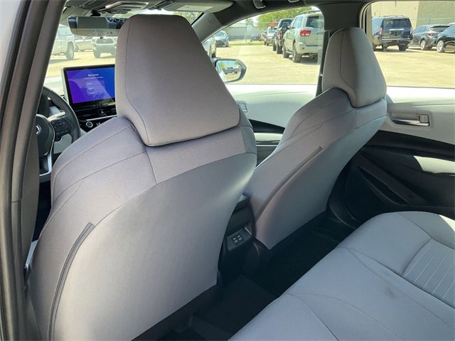 Thumbnail: 2025 Toyota Corolla - 13