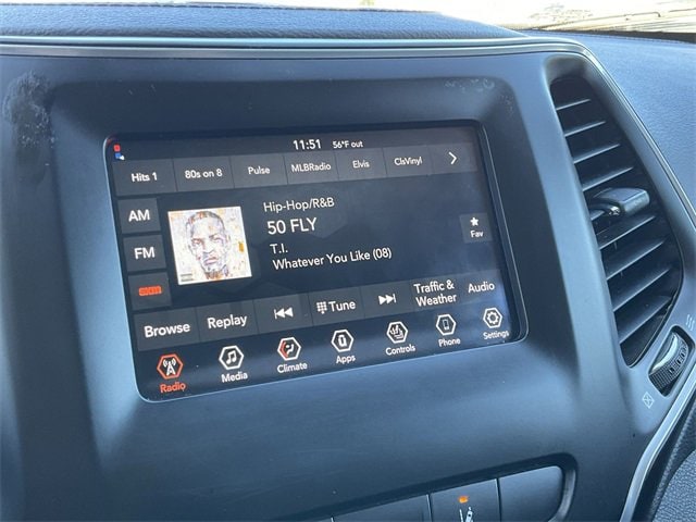 Thumbnail: 2021 Jeep Cherokee - 20