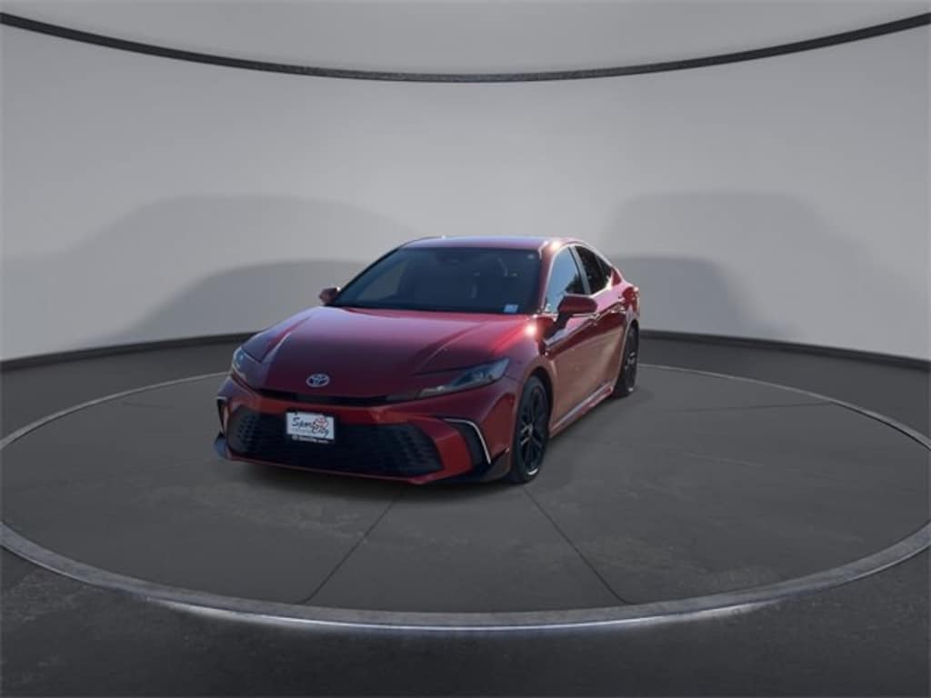 Used 2025 Toyota Camry SE Sedan