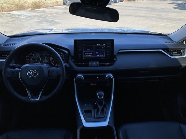 Thumbnail: 2022 Toyota RAV4 - 19