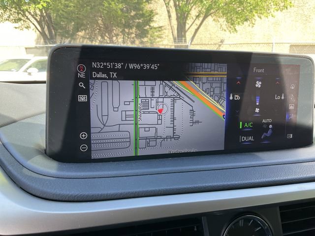 Thumbnail: 2022 Lexus RX - 23