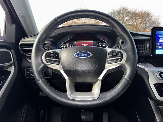 Thumbnail: 2022 Ford Explorer - 18