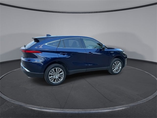 Thumbnail: 2021 Toyota Venza - 8