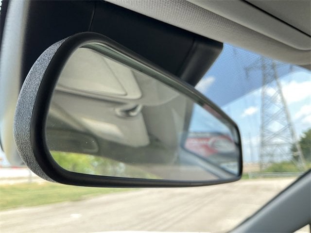 Thumbnail: 2024 Toyota RAV4 - 25