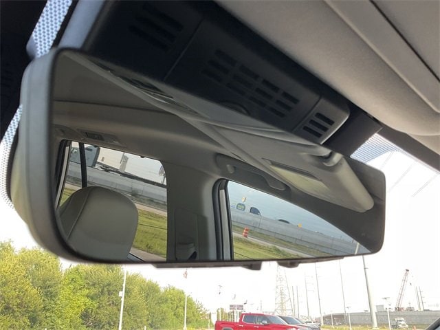 Thumbnail: 2024 Toyota Grand Highlander - 27