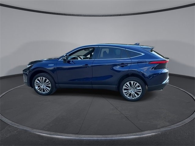 Thumbnail: 2021 Toyota Venza - 5