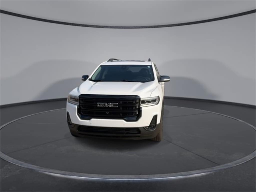 Used 2023 GMC Acadia SLT SUV
