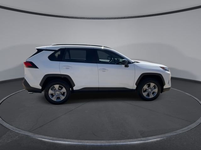 Thumbnail: 2025 Toyota RAV4 - 9