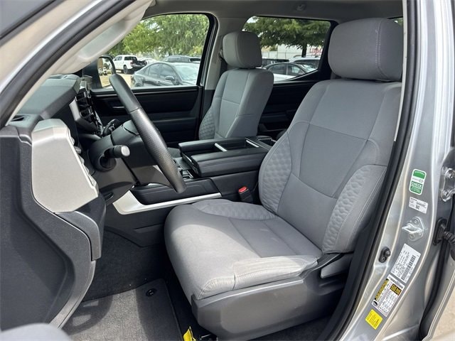 Thumbnail: 2024 Toyota Tundra - 13