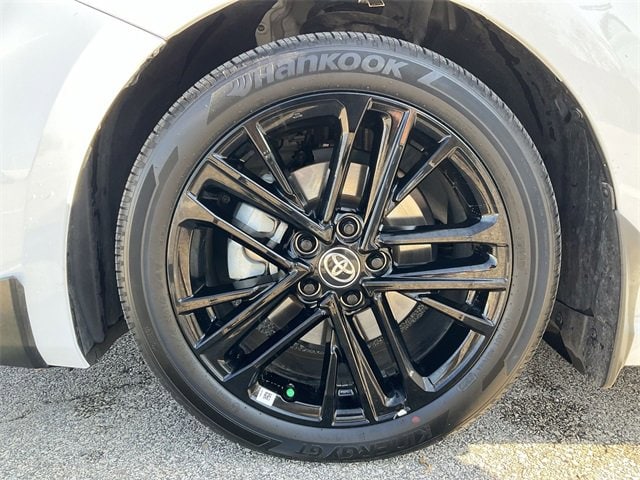 Thumbnail: 2025 Toyota Camry - 12