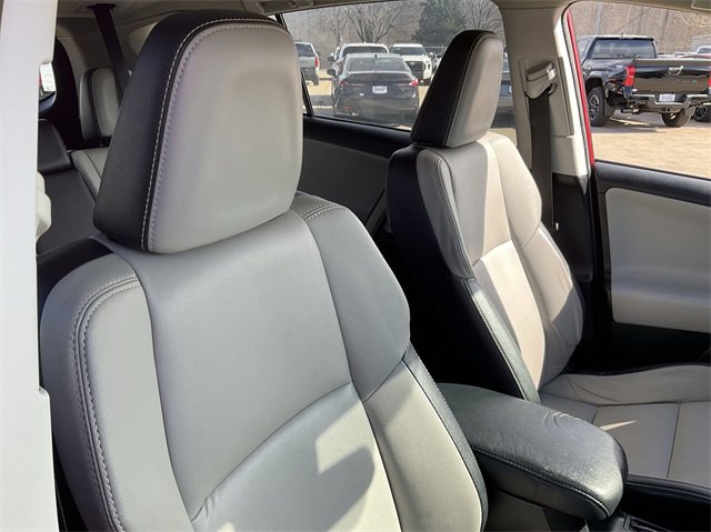 Thumbnail: 2016 Toyota RAV4 - 18