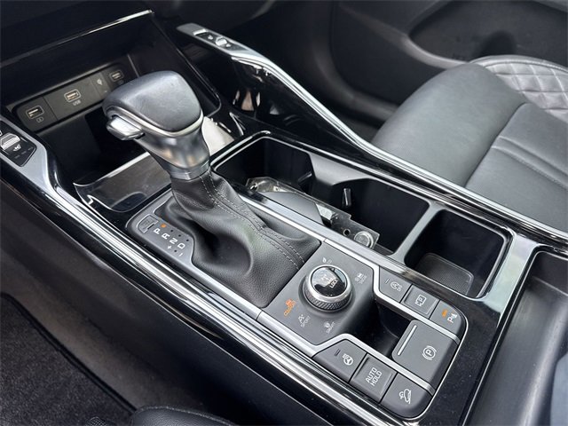 Thumbnail: 2022 Kia Sorento - 25