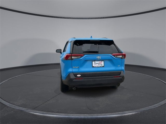 Thumbnail: 2019 Toyota RAV4 - 7