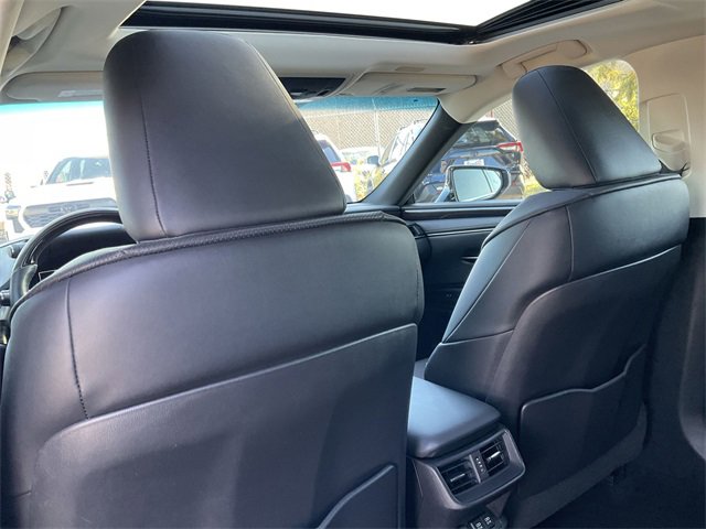 Thumbnail: 2020 Lexus ES - 15