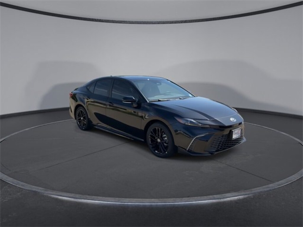 Used 2025 Toyota Camry SE Sedan