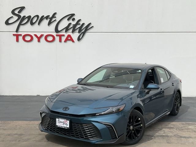 Thumbnail: 2026 Toyota Camry - 1