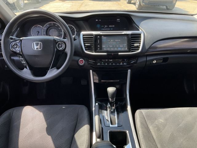 Thumbnail: 2017 Honda Accord - 20