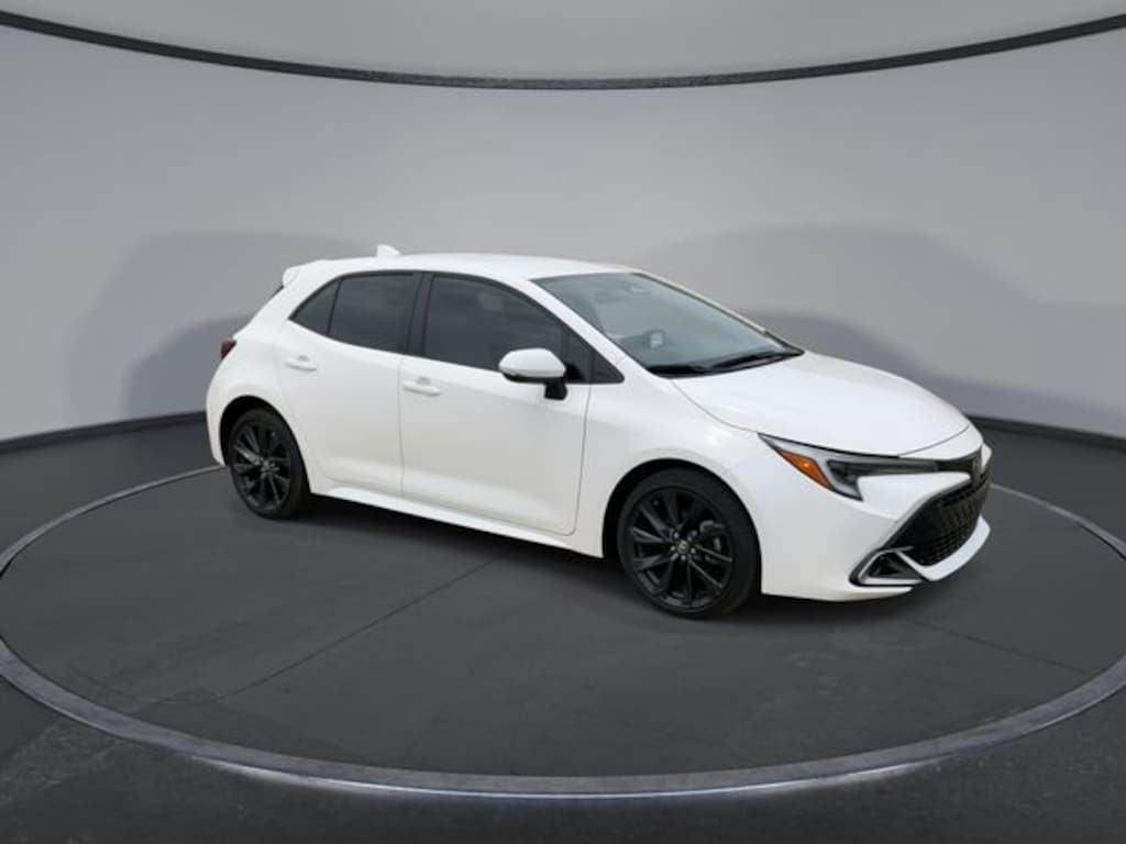 Used 2025 Toyota Corolla Hatchback XSE Hatchback