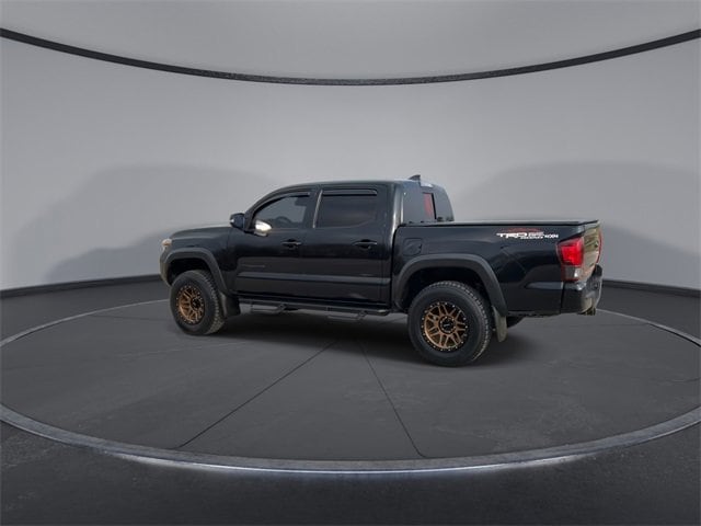 Thumbnail: 2019 Toyota Tacoma - 6